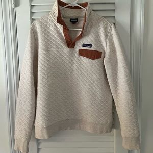 Quilted Patagonia pullover